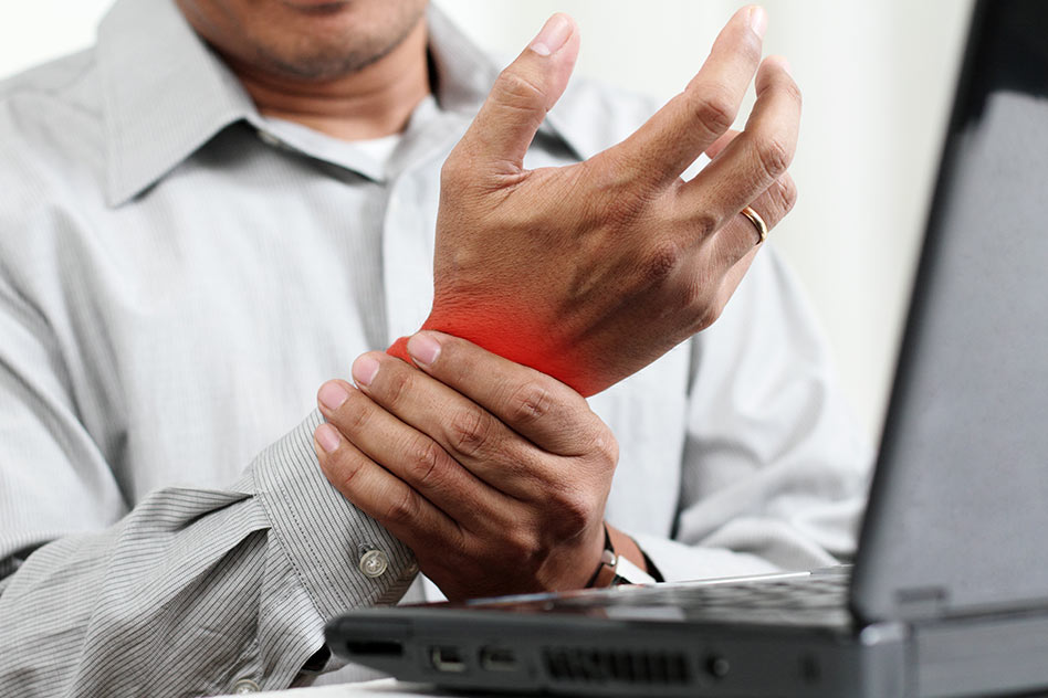 swollen hand tissue can be carpal tunnel