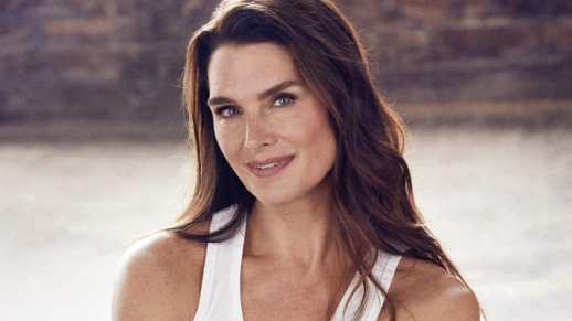 Brooke Shields Suffered From Carpal Tunnel