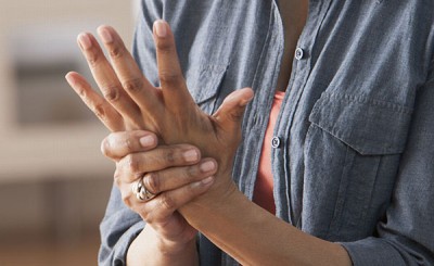 pinched nerve in finger is it carpal tunnel?