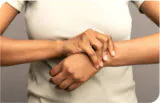 Featured image hand pain 40